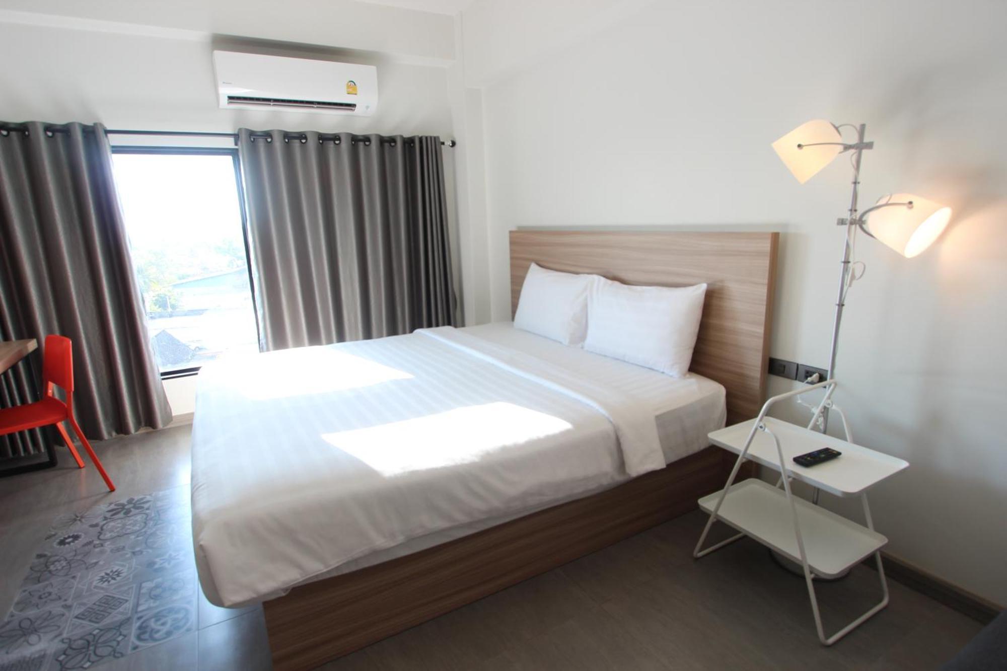 Hotel Mgrand Roi Et Exterior foto
